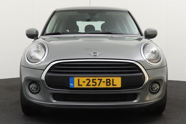Mini COOPER Mini 1.5 Aut. Business Facelift Navi Parkassist Cruise
