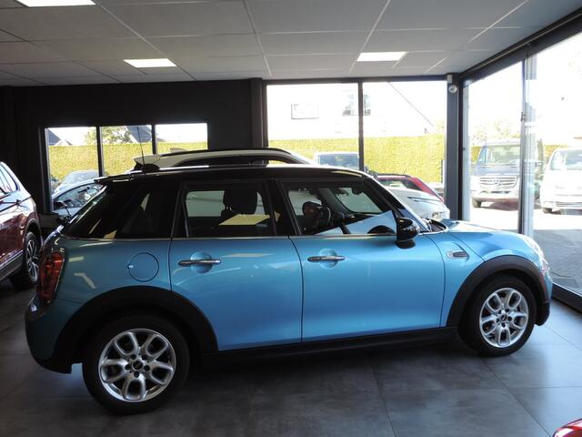 Mini COOPER Mini 1.5 5-drs Serious Business - Nav | Camera | PDC | Alarm | 1e eigenaar