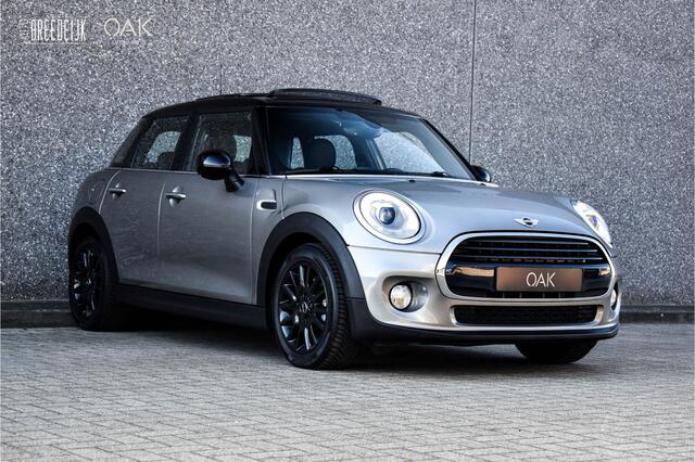 Mini COOPER Mini 1.5 Chili Aut. | Navigatie | Leder | Panorama | LED | 16"LM | PDC | NL Auto | Melting Silver