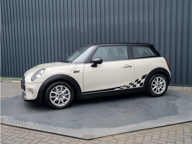 Mini COOPER Mini 1.5 Chili Serious Business Prijs Rijklaar!!