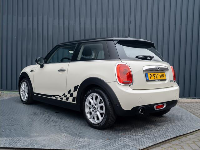 Mini COOPER Mini 1.5 Chili Serious Business Prijs Rijklaar!!