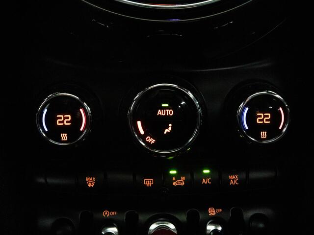Mini COOPER Mini 1.5 136 PK Chili Serious Business | LED | Harman/Kardon | Panoramadak | Keyless | Sport Stoelen |