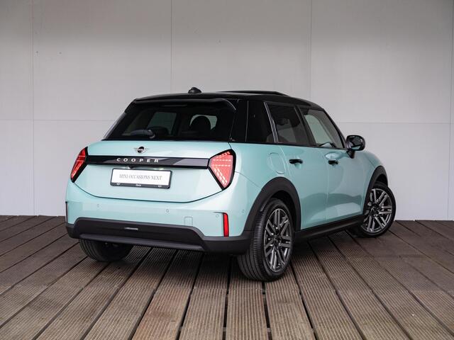 Mini COOPER 5-deurs C Classic + M-pakket