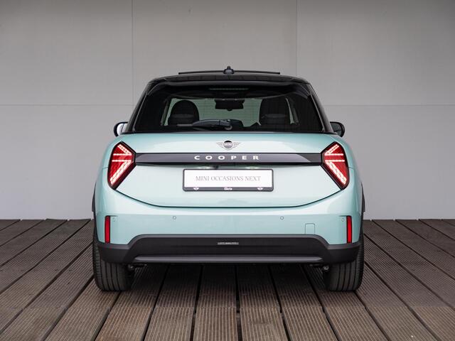 Mini COOPER 5-deurs C Classic + M-pakket