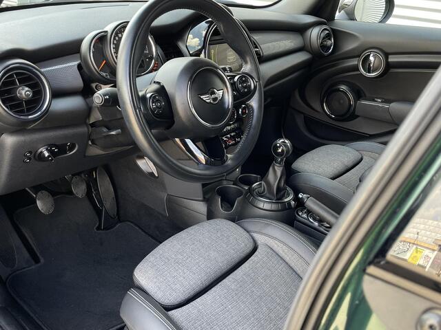 Mini COOPER Mini 1.5 Chili Business