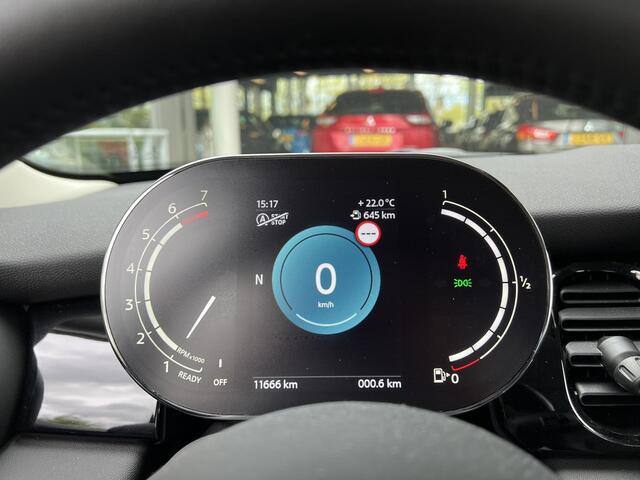 Mini COOPER Mini 1.5 Classic | Cruise Control | Achteruitrijcamera