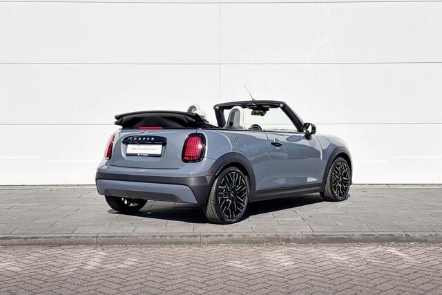 Mini COOPER Cabrio C Favoured L