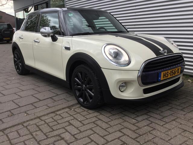 Mini COOPER Mini 1.5 Business | Navi | PDC | LED |