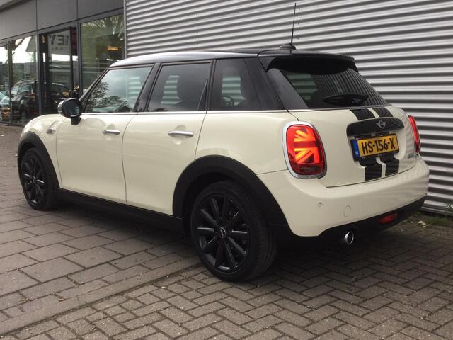 Mini COOPER Mini 1.5 Business | Navi | PDC | LED |