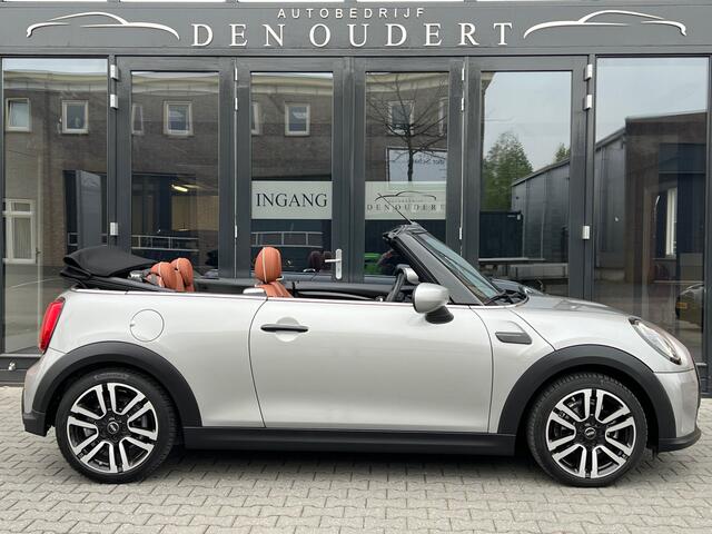 Mini COOPER Mini Cabrio 1.5 MINI Yours AUT. CARPLAY / LEDER / CAMERA