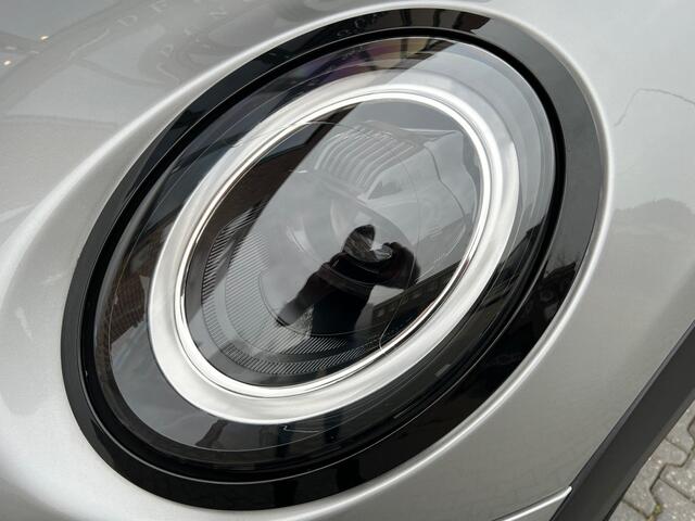 Mini COOPER Mini Cabrio 1.5 MINI Yours AUT. CARPLAY / LEDER / CAMERA