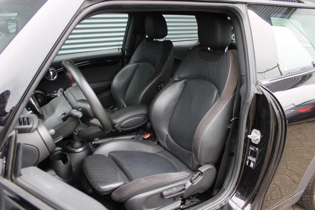 Mini COOPER Mini 1.5 Business Edition DALSTON Edition JCW-Pack Full-LED Navi Stoelverwarming