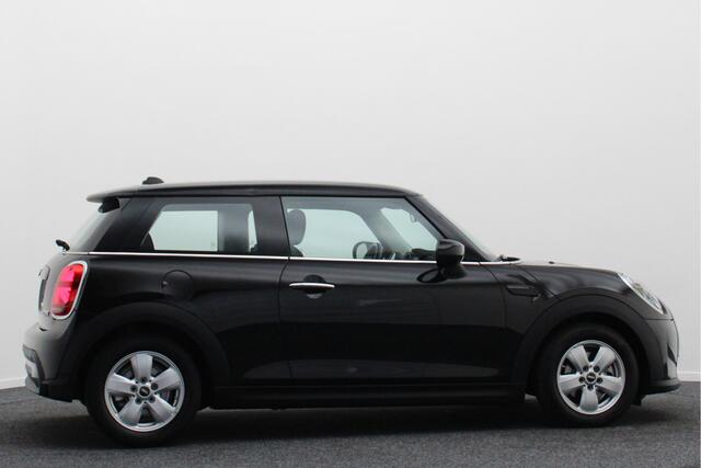 Mini COOPER Mini 1.5 Essential