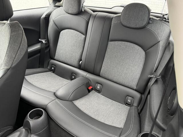 Mini COOPER One 1.5 Business Edition | NIEUW MODEL | Parkeerhulp | 1e eig | Dealer Onderhouden