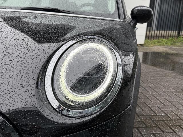 Mini COOPER One 1.5 Business Edition | NIEUW MODEL | Parkeerhulp | 1e eig | Dealer Onderhouden