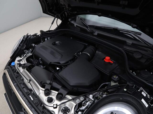 Mini COOPER Cabrio C Favoured Pakket M | Head-Up | Stoelverwarming | Comfort Access | Achteruitrijcamera |