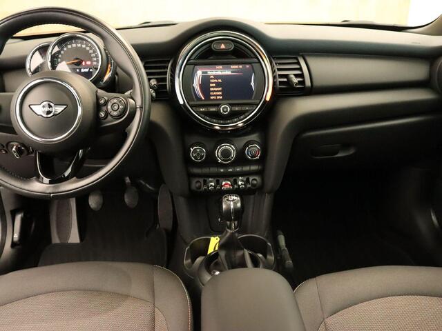 Mini COOPER 1.2 One Business - ORIGINEEL NEDERLANDSE AUTO - SCHUIF/KANTEL DAK - NAVIGATIE - MULTIMEDIA VOORBEREIDING - CRUISE CONTROL - KEYLESS START