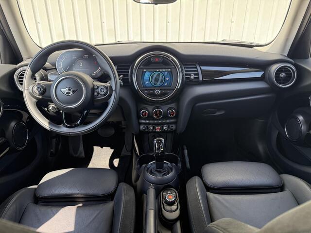 Mini COOPER Mini 1.5 Chili / Dealer onderhouden / Origineel Nederlandse auto / 1e Eigenaar / Lederen bekleding / Keyless Start / Climate Control / Cruise Control /