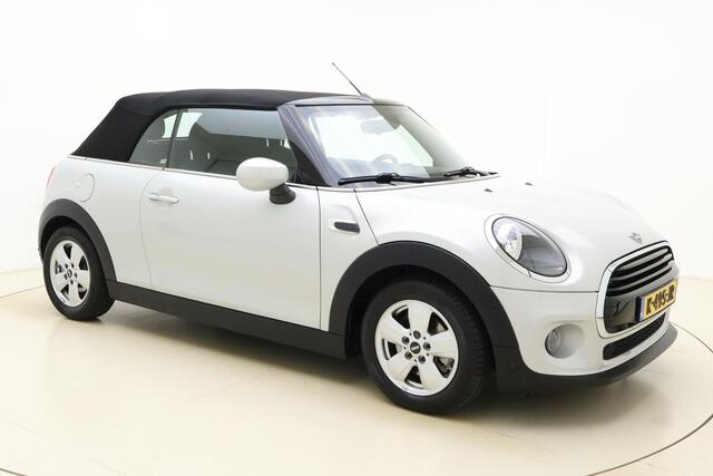 Mini COOPER Mini Cabrio 1.5 Automaat | Navigatie | Automatisch te openen dak | Camera | Stoelverwarming | Weinig kilometers | Lichtmetalen velgen
