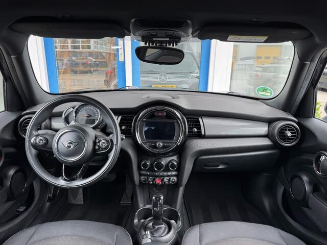 Mini COOPER 1.5 Cooper Pepper 5-Deurs I Automaat I Navigatie I Led I Climate