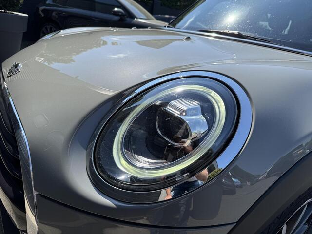 Mini COOPER Mini 1.5 Chili | Navigatie | Parkeersensoren | Cruise Control | Climate Control | Privacy Glass |