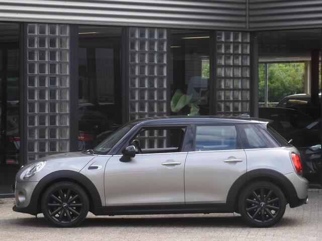Mini COOPER 5D 1.5 CHILI/ LED-VERLICHTING/ SPORTSTOELEN