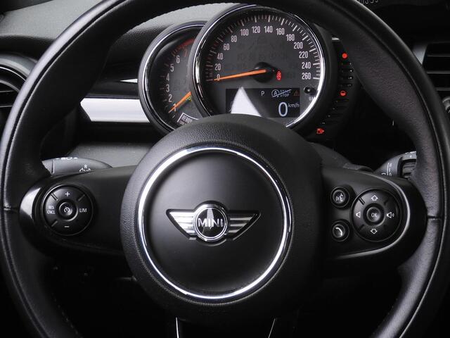 Mini COOPER 5D 1.5 CHILI/ LED-VERLICHTING/ SPORTSTOELEN