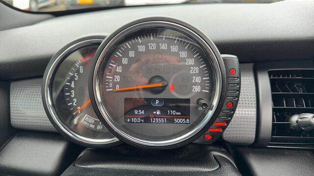 Mini COOPER Mini 1.5 Automaat Automaat,Panoramadak,Navigatie