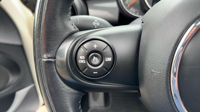 Mini COOPER Mini 1.5 Automaat Automaat,Panoramadak,Navigatie