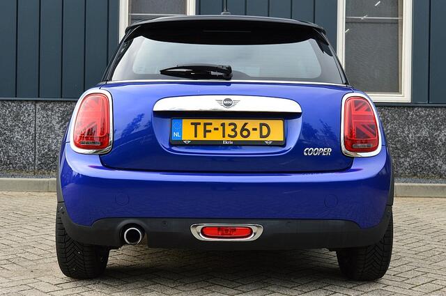 Mini COOPER Mini 1.5 Pepper Rijklaarprijs-Garantie Navigatie Led Sport Interieur 17 Inch Apple-Carplay Stuurverwarming