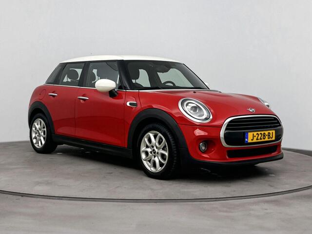 Mini COOPER Mini 1.5 Pepper | Navigatie | Cruise controle | climate Controle |