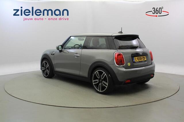 Mini COOPER Electric Essential 33 kWh - Navi, Clima, Carplay, SOH 96%