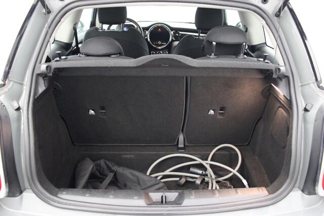 Mini COOPER Electric Essential 33 kWh - Navi, Clima, Carplay, SOH 96%