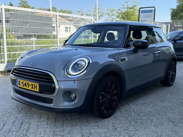 Mini COOPER Mini 1.5 Chili | XENON | CARPLAY | NAVI | KEYLESS | 1e EIGENAAR | NL AUTO