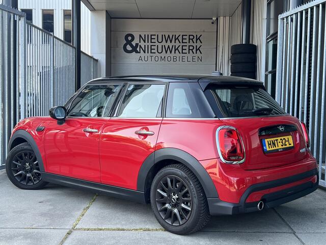 Mini COOPER Mini 1.5 Essential 5 Deurs | AUTOMAAT | LEDER | NAVI | CARPLAY/ANDROID | CAMERA | CRUISE CONTROL | STOELVERWARMING | LMV 16'' | CLIMATE CONTROL | PDC | LED