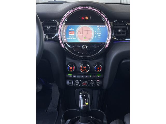 Mini COOPER Mini 1.5 Essential 5 Deurs | AUTOMAAT | LEDER | NAVI | CARPLAY/ANDROID | CAMERA | CRUISE CONTROL | STOELVERWARMING | LMV 16'' | CLIMATE CONTROL | PDC | LED