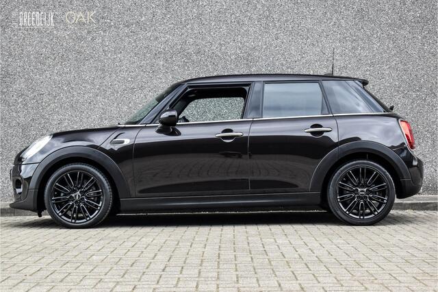 Mini COOPER Mini 1.5 Chili | Navigatie | Half Leder | LED | 17"LM | PDC | 5-Deurs | Iced Chocolate