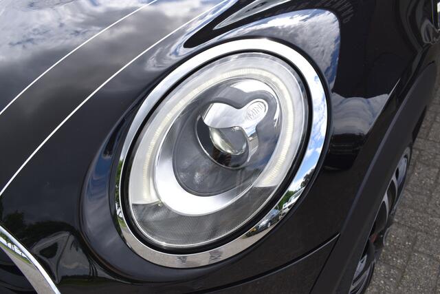 Mini COOPER Mini 1.5 Chili Business / Cruise Control / Keyless start / Sportstoelen / LED /