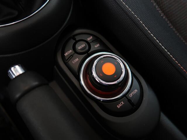 Mini COOPER 1.5 136pk Business Edition 5-drs. SCHUIFDAK/HARMANKARDON/HUD/CARPLAY/STOELVERWARMING