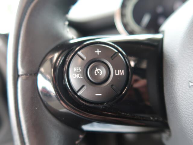 Mini COOPER 1.5 136pk Business Edition 5-drs. SCHUIFDAK/HARMANKARDON/HUD/CARPLAY/STOELVERWARMING