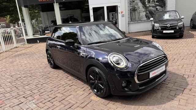 Mini COOPER Mini 1.5 60 Years Edition | Automaat| Eerste Eigenaresse | Volledig MINI geserviced |