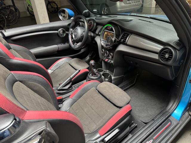 Mini COOPER Mini Cabrio 1.5 Pepper.JCW int,Led,camera,Head up ! Volle auto !