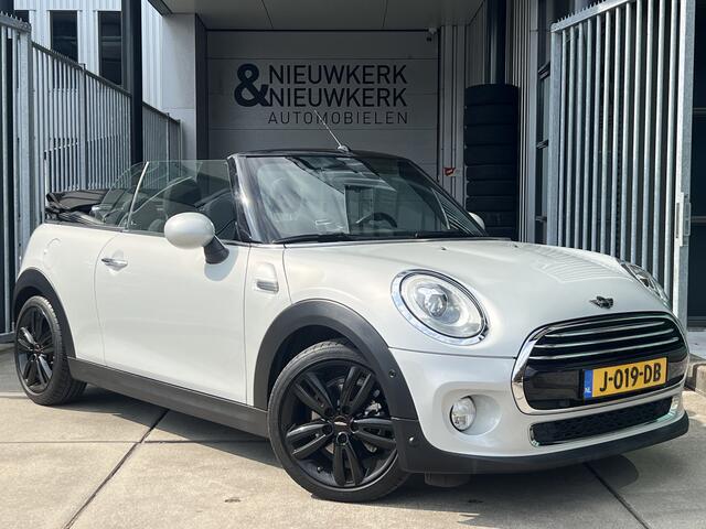 Mini COOPER Mini Cabrio 1.5 Pepper Serious Business | AUTOMAAT | HARMAN/KARDON | NAVI | CRUISE CONTROL | PDC V+A | CLIMATE CONTROL | LMV JCW 17'' | STOELVERWARMING | KEYLESS | LED | BLUETOOTH