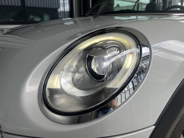 Mini COOPER Mini Cabrio 1.5 Pepper Serious Business | AUTOMAAT | HARMAN/KARDON | NAVI | CRUISE CONTROL | PDC V+A | CLIMATE CONTROL | LMV JCW 17'' | STOELVERWARMING | KEYLESS | LED | BLUETOOTH