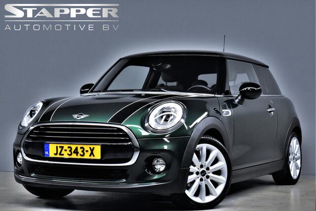 Mini COOPER Mini 1.5 136pk Serious Business Org.NL Sportstoelen/H.Leer/Camera/Keyless/Cruise/Navi/Led/Lmv17''