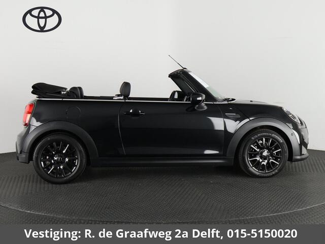 Mini COOPER Mini Cabrio 1.5 Black-Sport Automaat 140 PK | Navigatie | Camera | Climate Control |