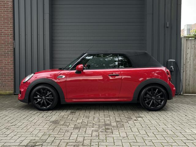 Mini COOPER Mini Cabrio 1.5 Chili Business - JCW Pack - Black Pack - Navi - Nederlandse auto -