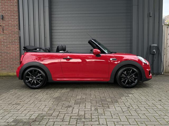 Mini COOPER Mini Cabrio 1.5 Chili Business - JCW Pack - Black Pack - Navi - Nederlandse auto -
