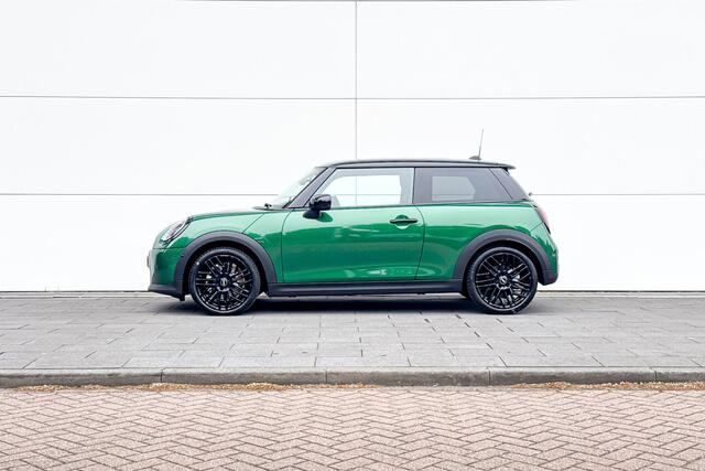 Mini COOPER 3-deurs C Favoured Trim | Pakket L