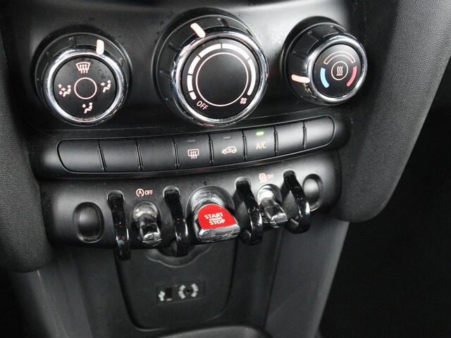 Mini COOPER 1.5 Business | Navigatie | Airco | Cruise control | Bluetooth | Lichtmetalen velgen